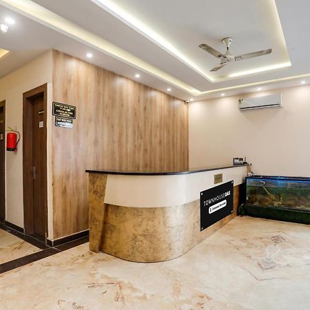 Super Townhouse Oak Tapovan Formerly Hotel Jk Heaven Rishikesh Bagian luar foto